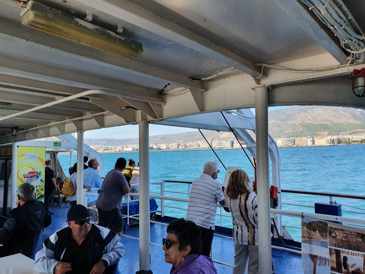 A Greek ferry leaving from Volos
